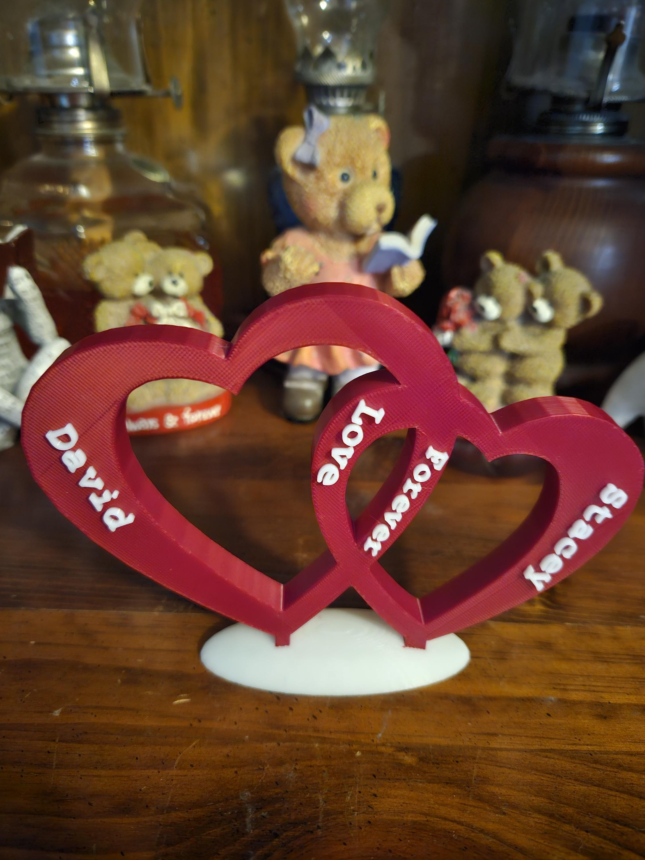 Personalized Intertwined Heart Stand